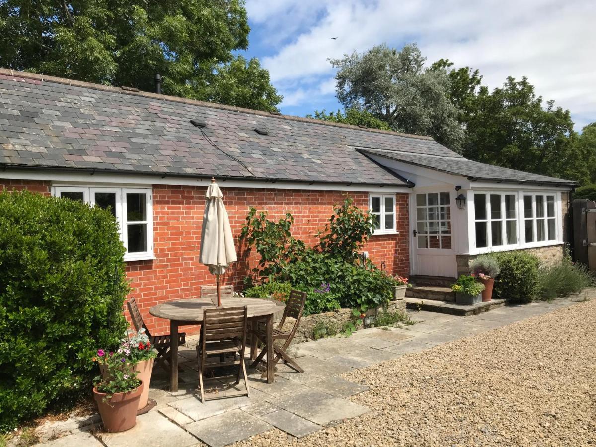 Norburton Hall Cottages بريدبورت المظهر الخارجي الصورة